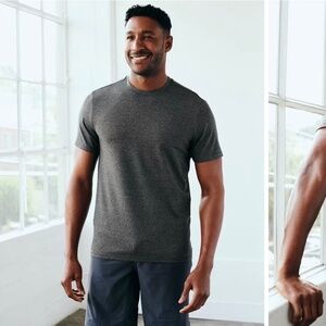 Quince Flowknit Breeze performance tshirt - size large